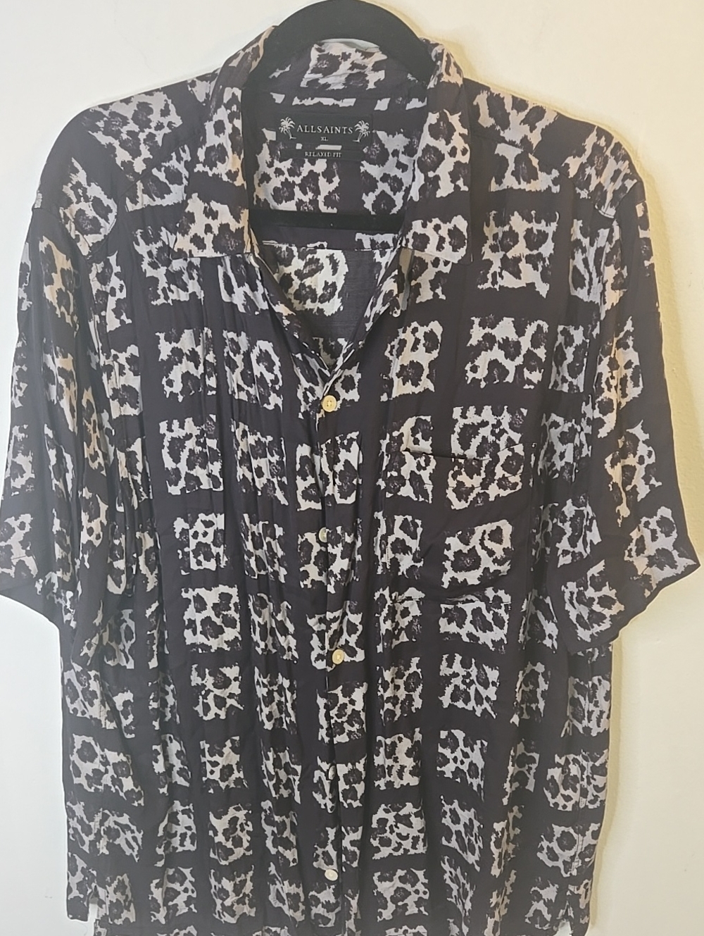 All Saints Men’s Black & White Leopard Print Short Sleeve Shirt